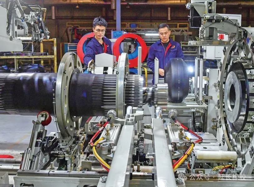 061733474381467380.jpg 丝绸.jpg